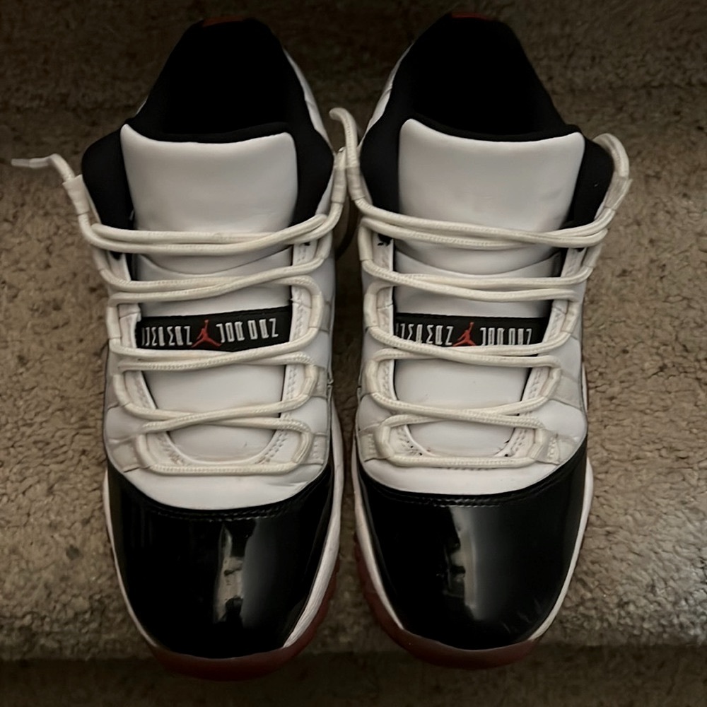 Bred 11s
